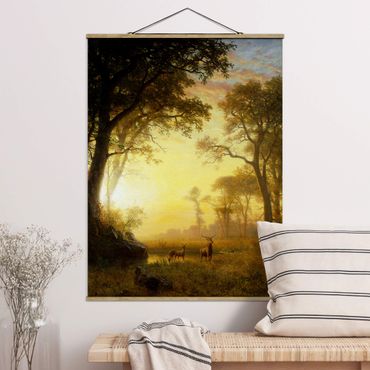Stoffbild mit Posterleisten - Albert Bierstadt - Sonnenbeschienene Lichtung - Hochformat 3:4