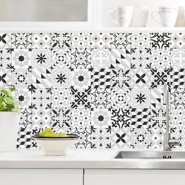 Küchenrückwand - Geometrischer Fliesenmix Schwarz