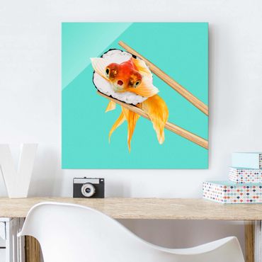 Glasbild - Jonas Loose - Sushi mit Goldfisch - Quadrat 1:1