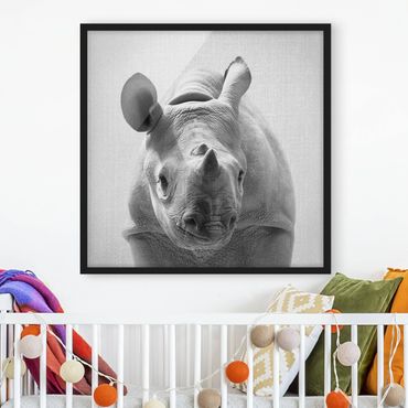 Bild mit Rahmen - Baby Nashorn Nina Schwarz Weiß - Quadrat - 1:1