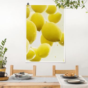 Poster - Zitronen im Wasser - Hochformat 3:2