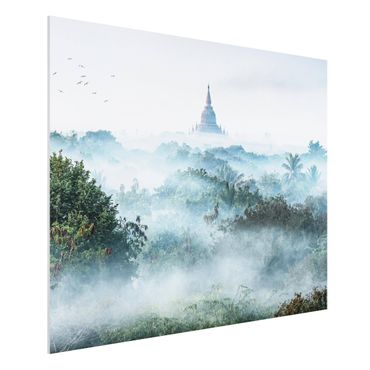 Forex Fine Art Print - Morgennebel über dem Dschungel von Bagan - Querformat 4:3