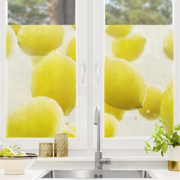 Fensterfolie - Sichtschutz - Zitronen im Wasser - Fensterbilder