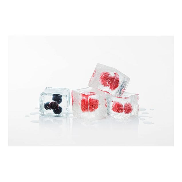 Spritzschutz Glas - Früchte im Eiswürfel - Querformat - 3:2