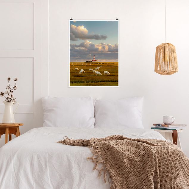 Poster Tiere Nordsee Leuchtturm mit Schafsherde