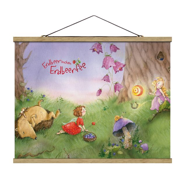 Stoffbild mit Posterleisten - Erdbeerinchen Erdbeerfee - Im Wald - Querformat 4:3