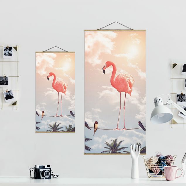 Stoffbild mit Posterleisten - Jonas Loose - Himmel mit Flamingo - Hochformat 1:2