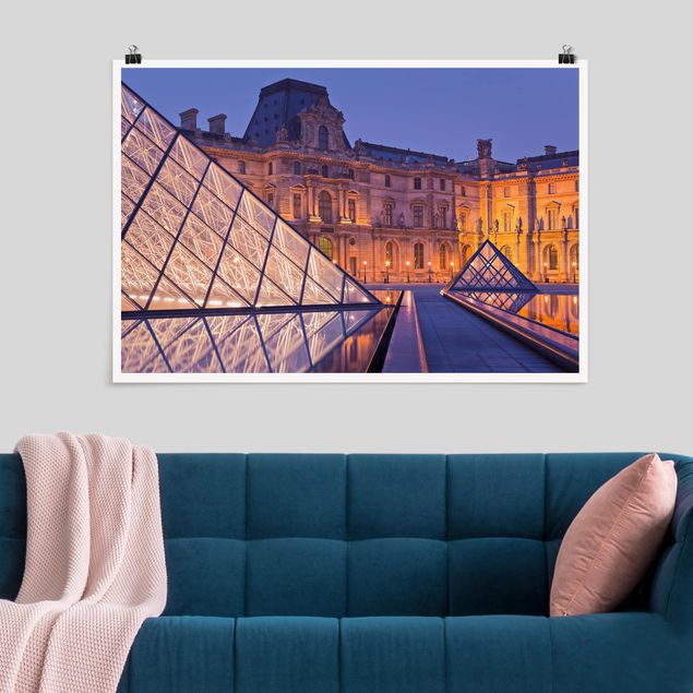 Poster - Louvre Paris bei Nacht - Querformat 2:3
