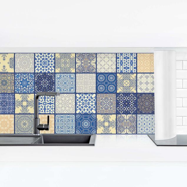 Wandpaneele Küche Sonnig Mediterrane Fliesen mit blauen Fugen