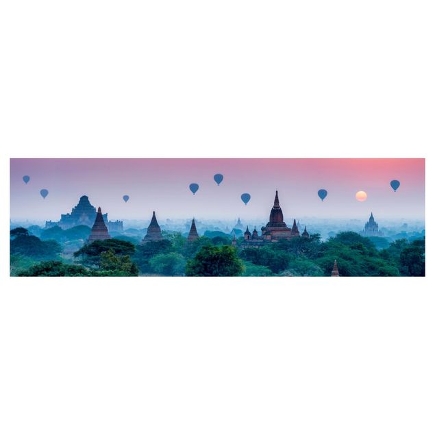 Motiv Küchenrückwand Heißluftballons über Tempelanlage