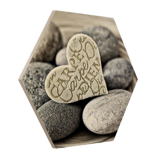 Hexagon Bild Holz - Carpe Diem Herz mit Steinen