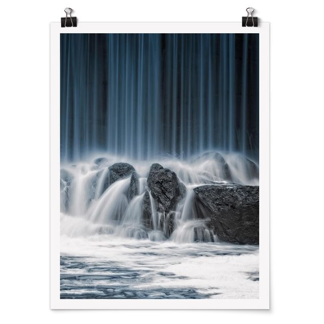 Poster - Wasserfall in Finnland - Hochformat 3:4