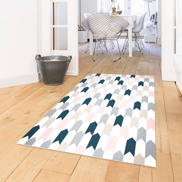 Teppich modern Geometrisches Muster aus Pfeiltürmen