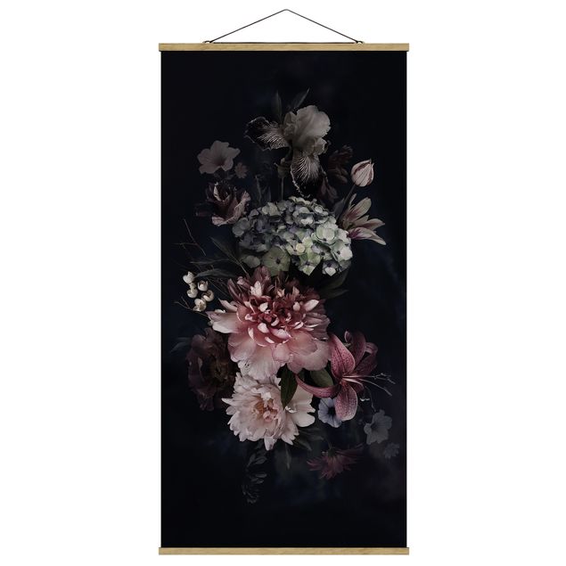Stoffbild mit Posterleisten - Blumen mit Nebel auf Schwarz - Hochformat 1:2