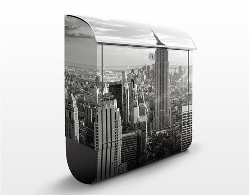 Briefkasten mit Zeitungsfach - Manhattan Skyline - New York Schwarz Weiß