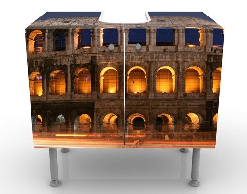 Waschbeckenunterschränke Colosseum in Rom bei Nacht