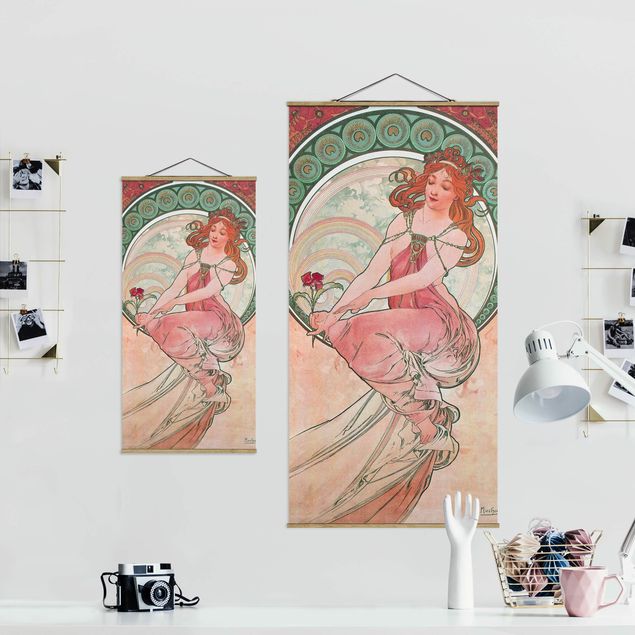 Stoffbild mit Posterleisten - Alfons Mucha - Vier Künste - Die Malerei - Hochformat 1:2