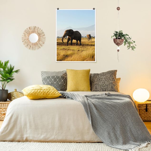Poster - Elefanten vor dem Kilimanjaro in Kenya - Hochformat 3:4