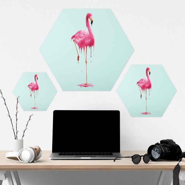 Hexagon Bild Alu-Dibond - Jonas Loose - Schmelzender Flamingo