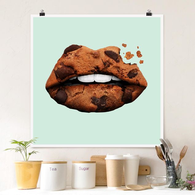 Poster - Jonas Loose - Lippen mit Keks - Quadrat 1:1