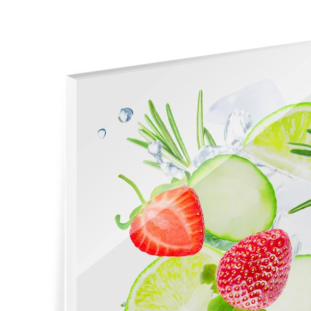 Spritzschutz Glas - Erdbeeren Limetten Eiswürfel Splash - Querformat - 3:2