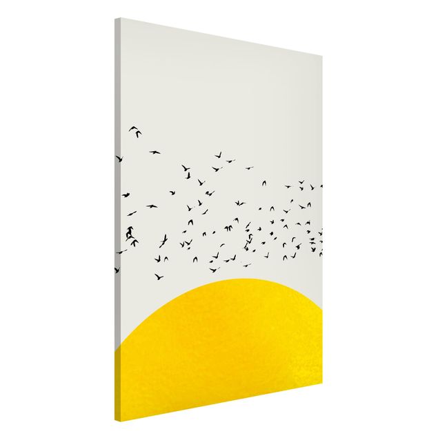 Magnettafel - Vogelschwarm vor gelber Sonne - Hochformat 2:3
