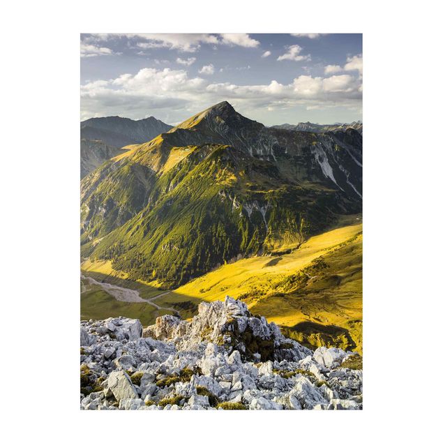Teppiche groß Berge und Tal der Lechtaler Alpen in Tirol
