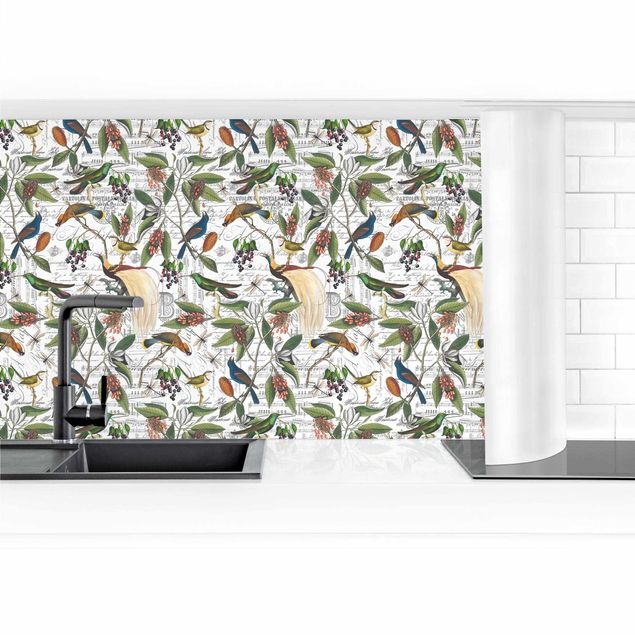 Küchenrückwand selbstklebend Nostalgischer Beerenblues mit Paradiesvögeln II