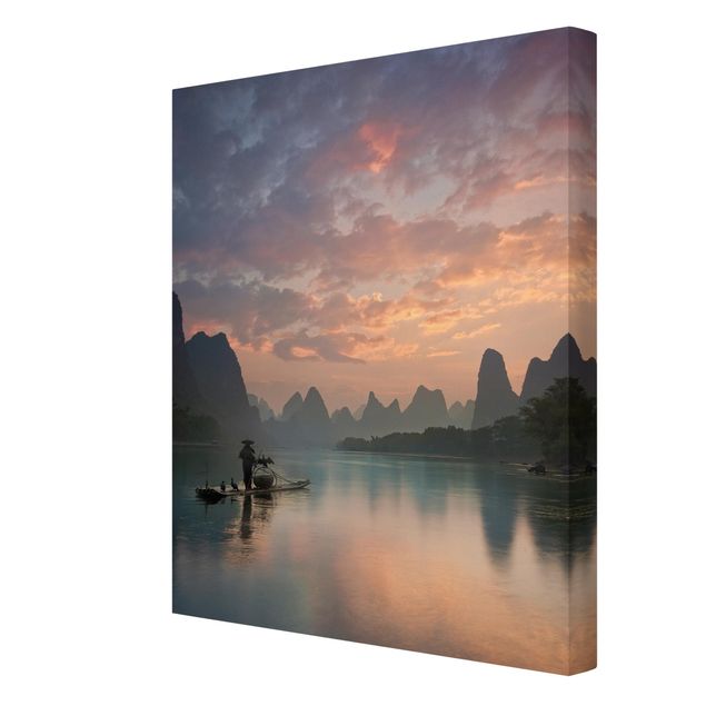 Leinwandbild - Sonnenaufgang über chinesischem Fluss - Hochformat 4:3