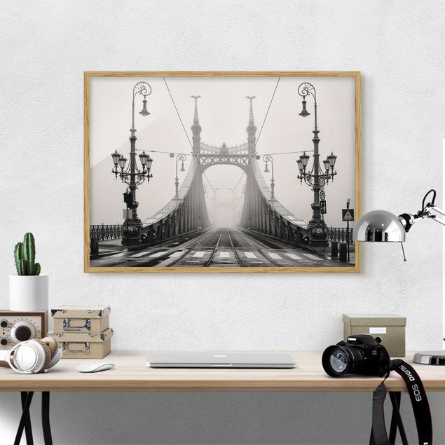 Moderne Bilder mit Rahmen Brücke in Budapest
