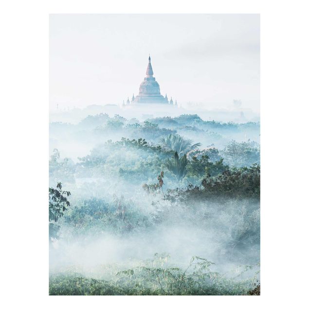 Glasbilder Morgennebel über dem Dschungel von Bagan