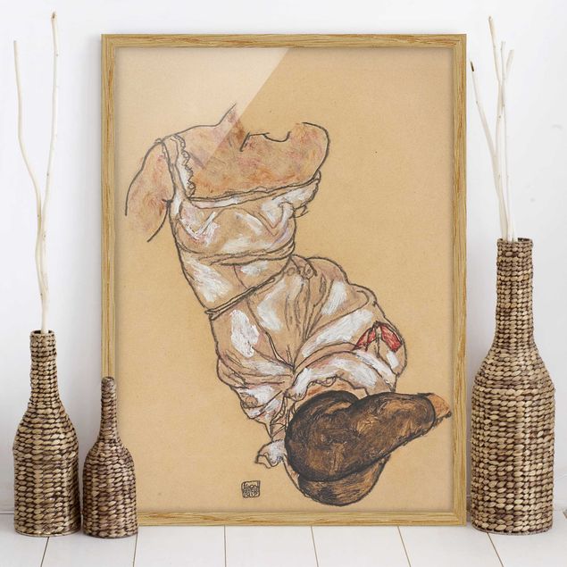 Gerahmte Kunstdrucke Egon Schiele - Weiblicher Torso in Unterwäsche