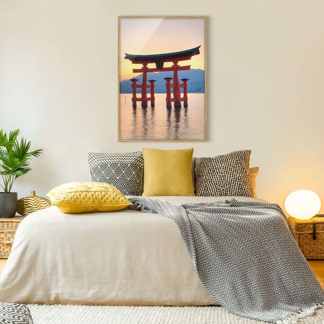 Skylines Bilder mit Rahmen Torii am Itsukushima