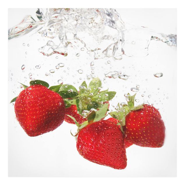 Leinwandbild - Strawberry Water - Quadrat 1:1
