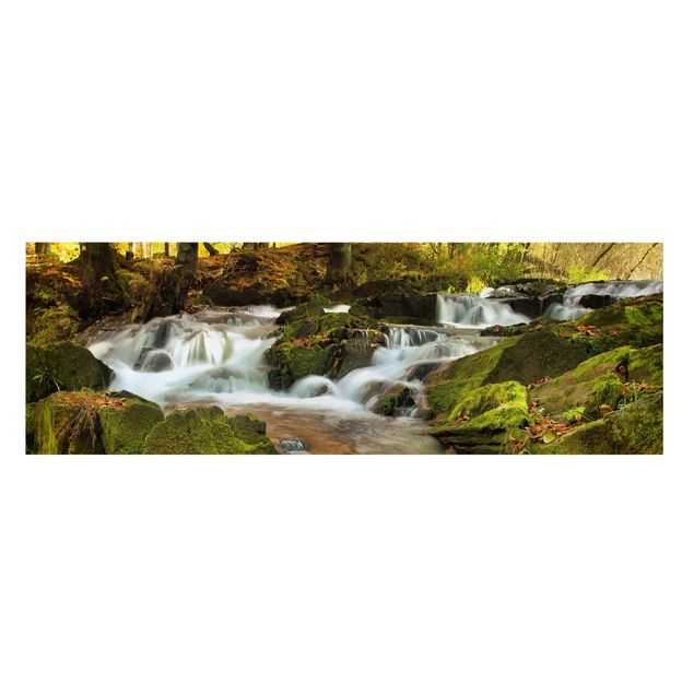 Leinwandbild - Wasserfall herbstlicher Wald - Panorama Quer