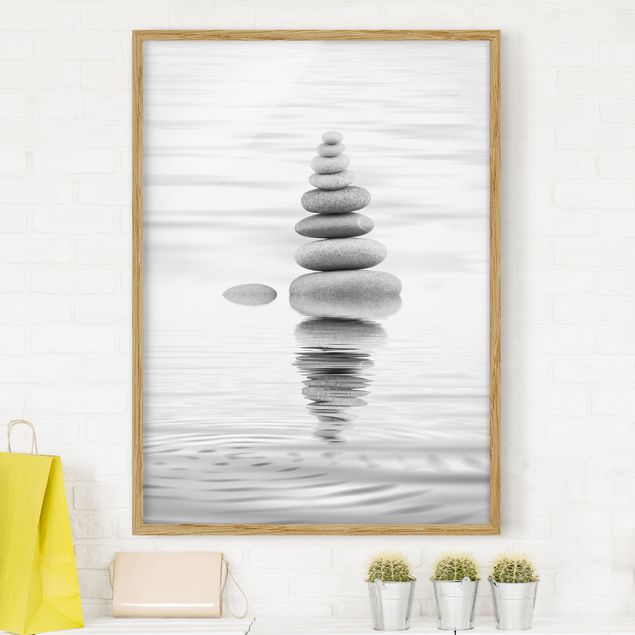 Moderne Bilder mit Rahmen Steinturm im Wasser Schwarz-Weiß