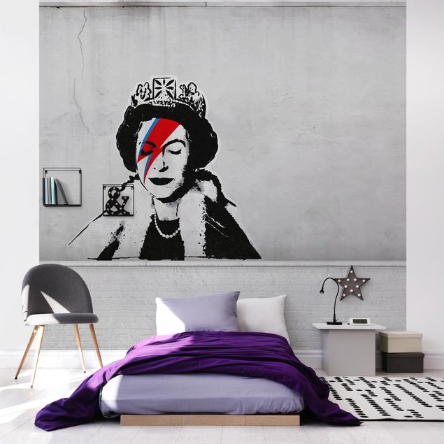 Design Tapeten Queen Lizzie Stardust - Brandalised ft. Graffiti by Banksy
