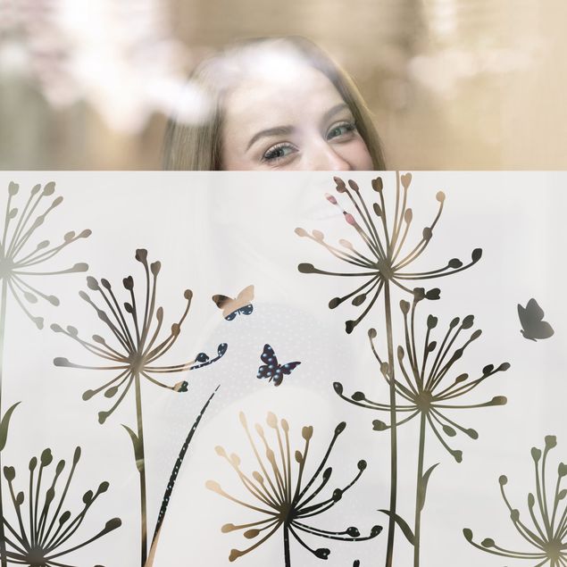 Fensterfolie Motiv Blütenwiese mit Schmetterlingen II