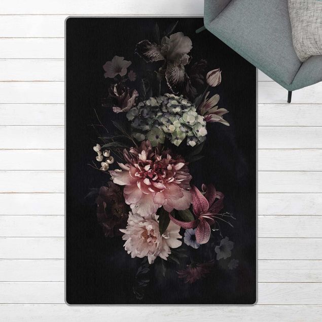 Teppich Blumenmuster Blumen mit Nebel auf Schwarz