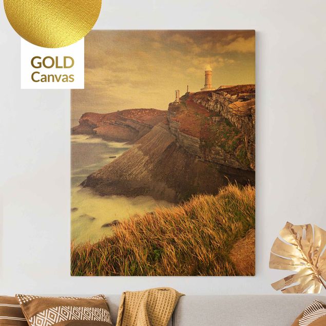Leinwandbild Gold - Steilküste und Leuchtturm - Hochformat 3:4