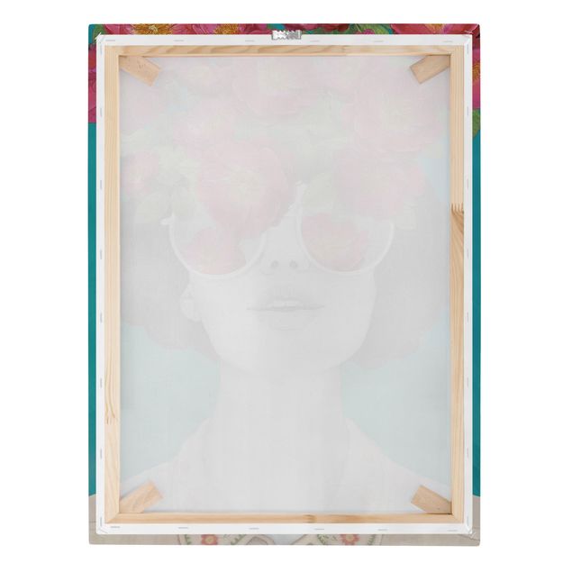 Leinwandbild - Illustration Portrait Frau Collage mit Blumen Brille - Hochformat 4:3