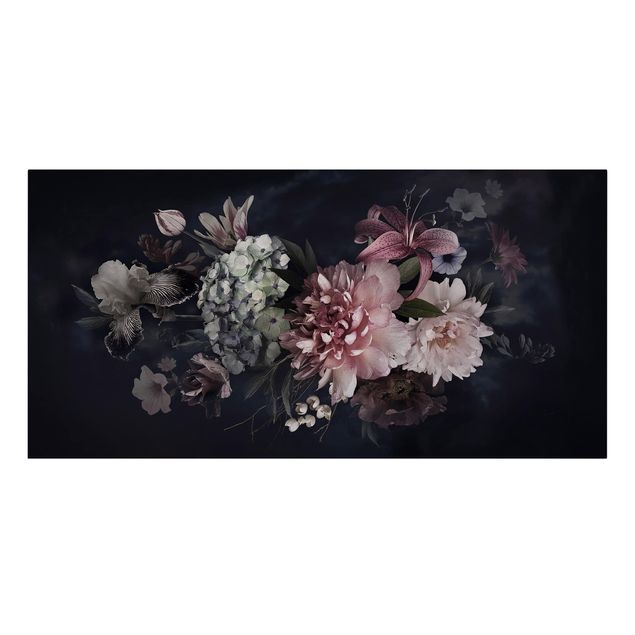 Leinwandbild - Blumen mit Nebel auf Schwarz - Querformat 1:2