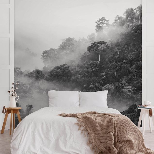 Design Tapeten Dschungel im Nebel Schwarz-Weiß