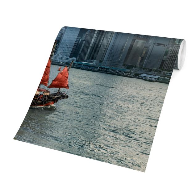 Fototapete selbstklebend Dschunke im Victoria Harbour