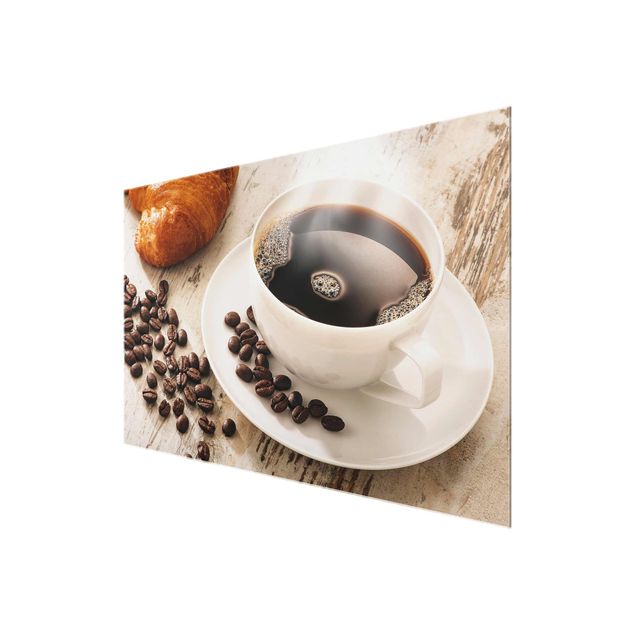 Glasbild - Dampfende Kaffeetasse mit Kaffeebohnen - Quer 3:2
