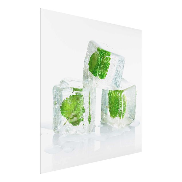 Glasbild - Drei Eiswürfel mit Melisse - Quadrat 1:1