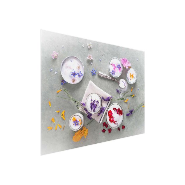 Glasbild - Essbare Blüten mit Lavendelzucker - Quer 4:3