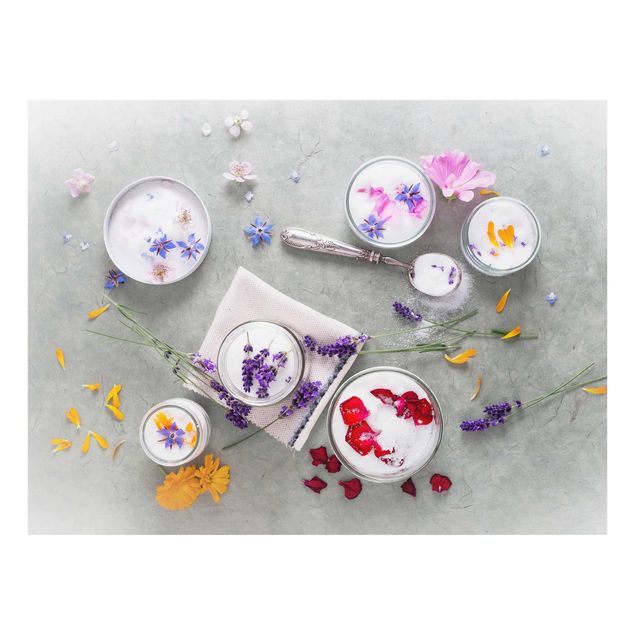 Glasbild - Essbare Blüten mit Lavendelzucker - Quer 4:3