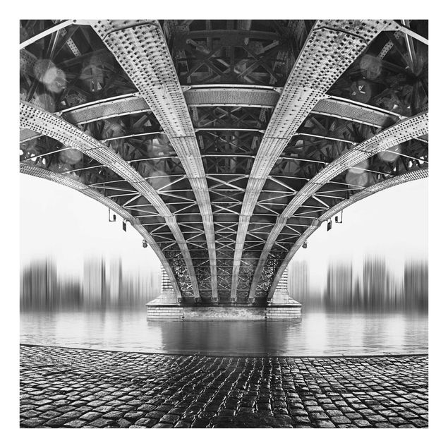 Glasbilder Under The Iron Bridge