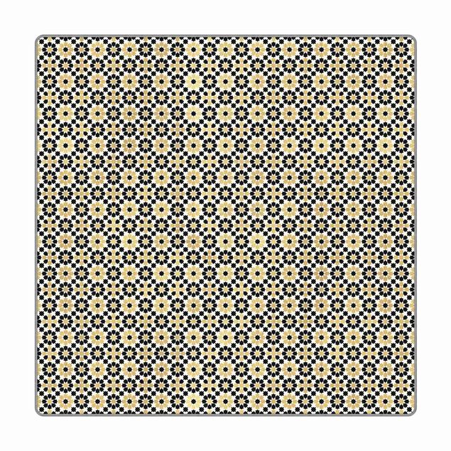 Teppich - Orientalisches Muster mit goldenen Blüten
